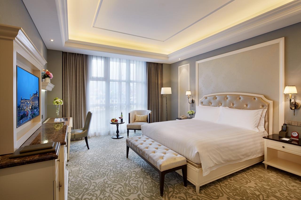 Yinrun Jinjiang Castle Hotel Anji Exterior photo